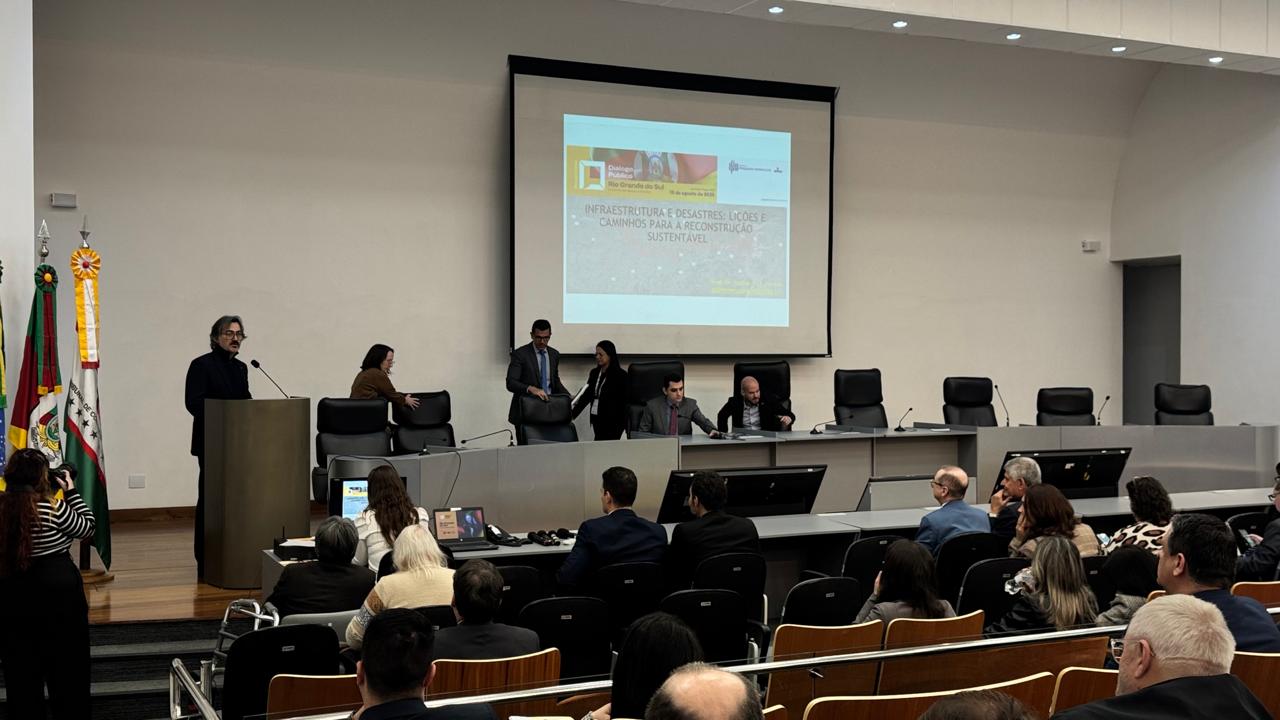 Painel Obras de infraestrutura e desastres: lições e caminhos para reconstrução sustentável